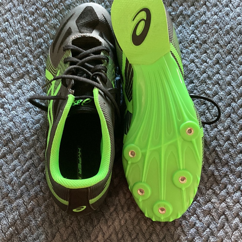 Asics NWOT Women’s Track Shoes